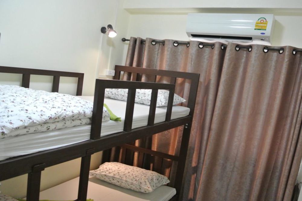 Bed Dee Time Hostel Bangkok Kültér fotó