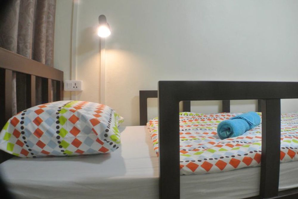 Bed Dee Time Hostel Bangkok Kültér fotó