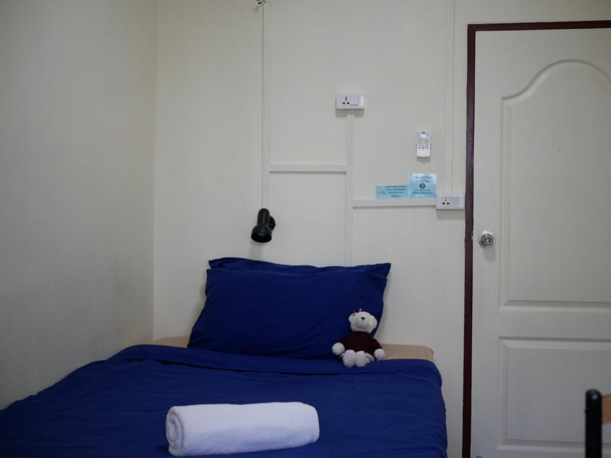 Bed Dee Time Hostel Bangkok Kültér fotó